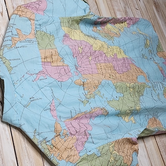 Vintage ZIPCODE 1992 World Map All Over Print Single Stitch Shirt M RARE EUC - Picture 3 of 9